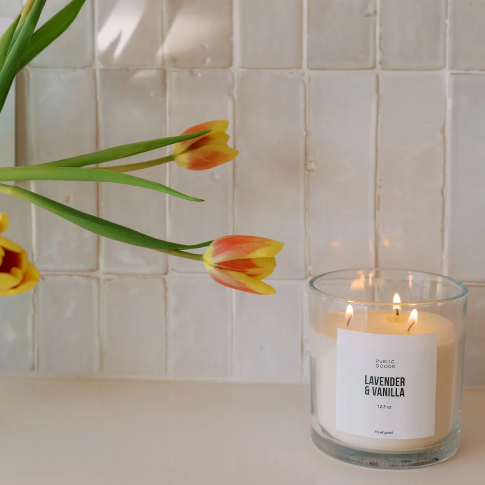 Lavender & Vanilla Soy Candle - Image 4